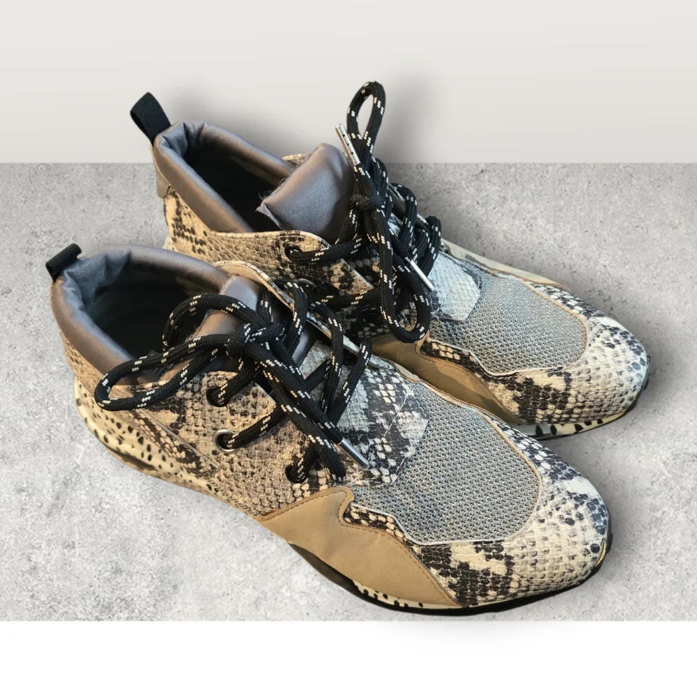 Steve Madden Cliff Sneakers Size 10‎